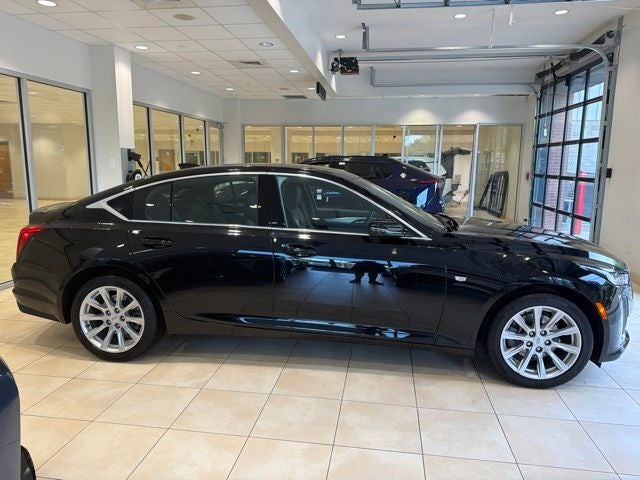 2023 Cadillac CT5 Luxury