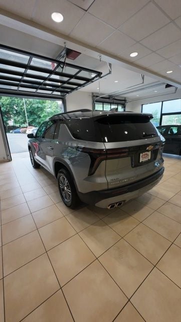 2024 Chevrolet Traverse LT 2LT