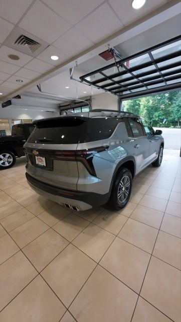 2024 Chevrolet Traverse LT 2LT