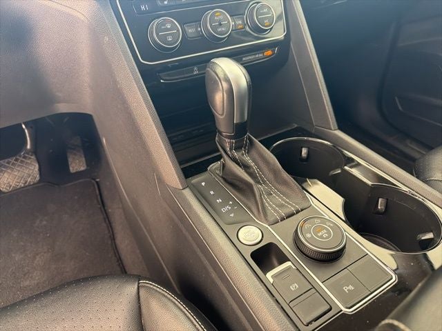 2022 Volkswagen Atlas 2.0T SE w/Technology