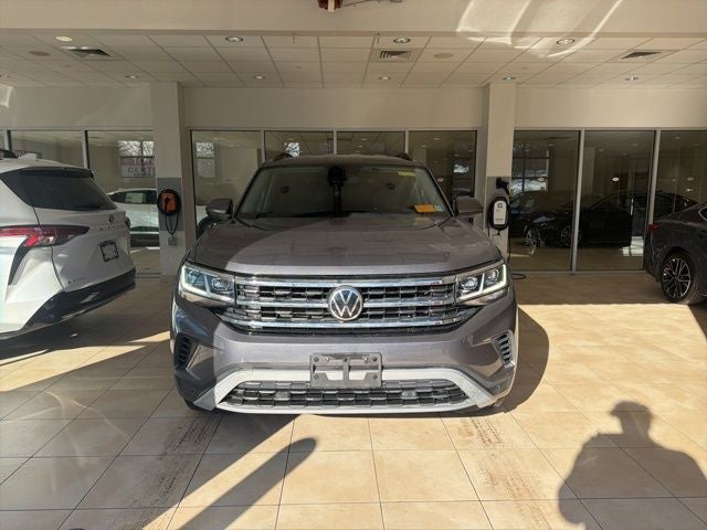 2022 Volkswagen Atlas 2.0T SE w/Technology