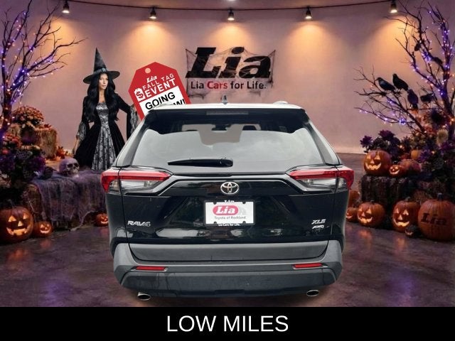 2023 Toyota RAV4 XLE
