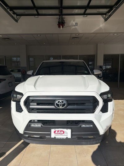 2025 Toyota Tacoma SR5