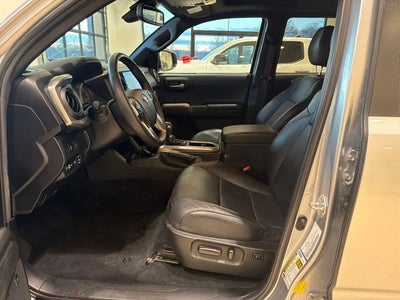 2023 Toyota Tacoma Limited V6