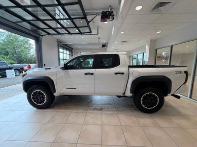 2026 Toyota Tacoma Hybrid TRD Off Road