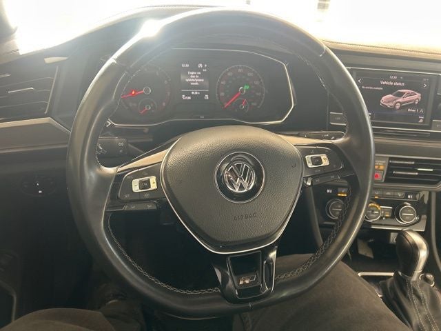 2019 Volkswagen Jetta R-Line