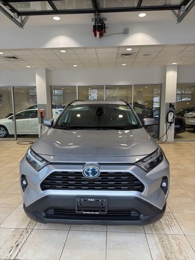2022 Toyota RAV4 Hybrid XLE Premium