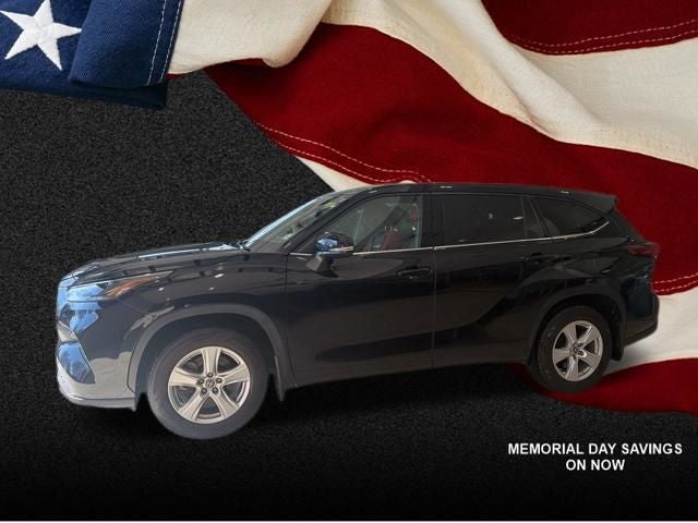2022 Toyota Highlander LE