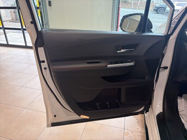 2021 Toyota Sienna XSE 7 Passenger