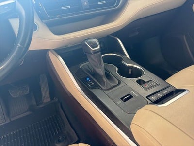 2021 Toyota Highlander Hybrid XLE