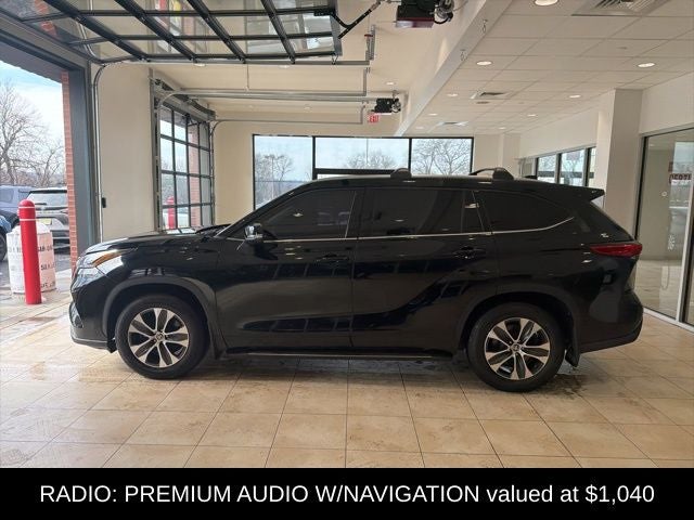 2021 Toyota Highlander Hybrid XLE