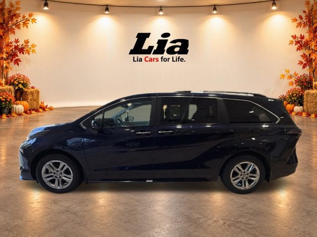 2024 Toyota Sienna XLE 7 Passenger