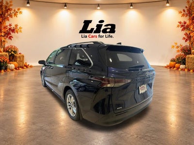 2024 Toyota Sienna XLE 7 Passenger