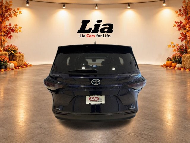 2024 Toyota Sienna XLE 7 Passenger