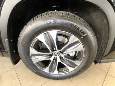 2025 Toyota Highlander XLE