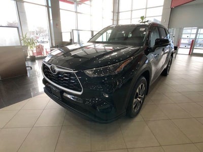 2025 Toyota Highlander XLE
