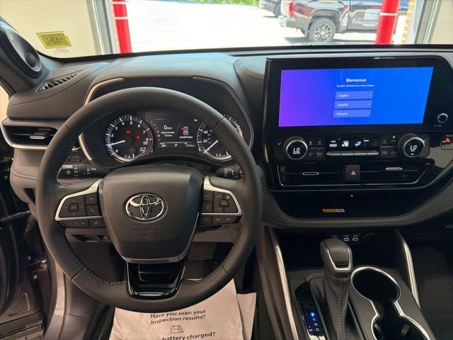 2023 Toyota Highlander XSE