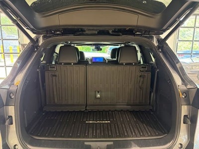 2023 Toyota Highlander XSE