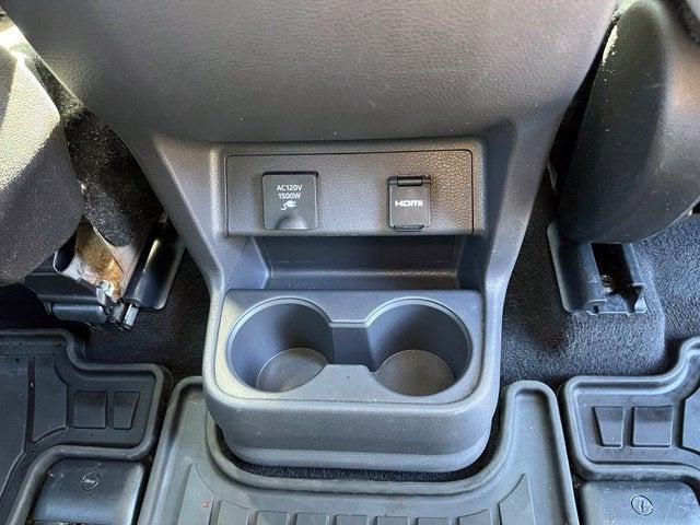 2024 Toyota Sienna Limited 7 Passenger