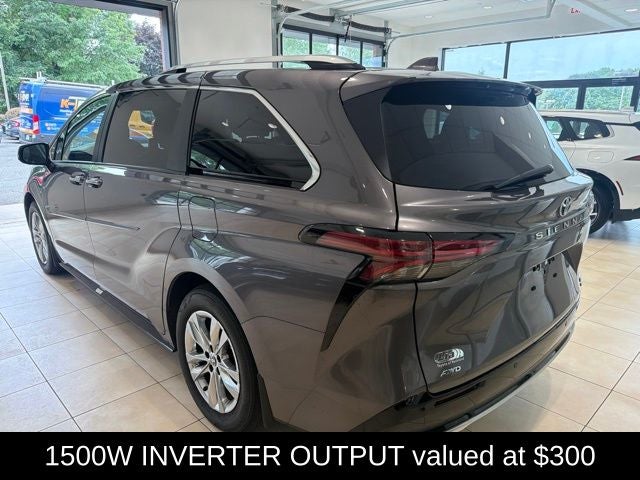 2023 Toyota Sienna Limited 7 Passenger