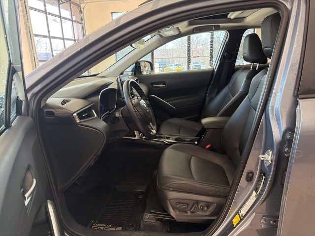 2022 Toyota Corolla Cross XLE