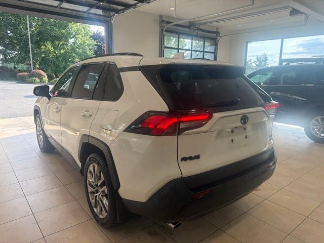 2019 Toyota RAV4 XLE Premium