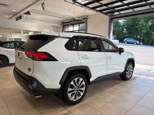 2019 Toyota RAV4 XLE Premium