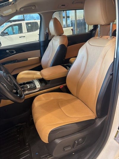 2022 Kia Carnival EX