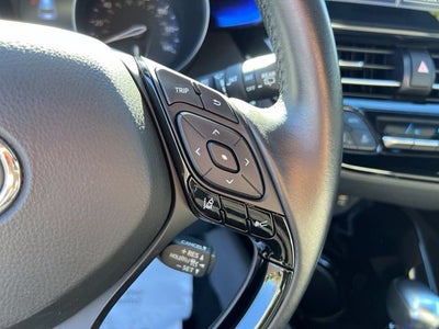 2021 Toyota C-HR XLE