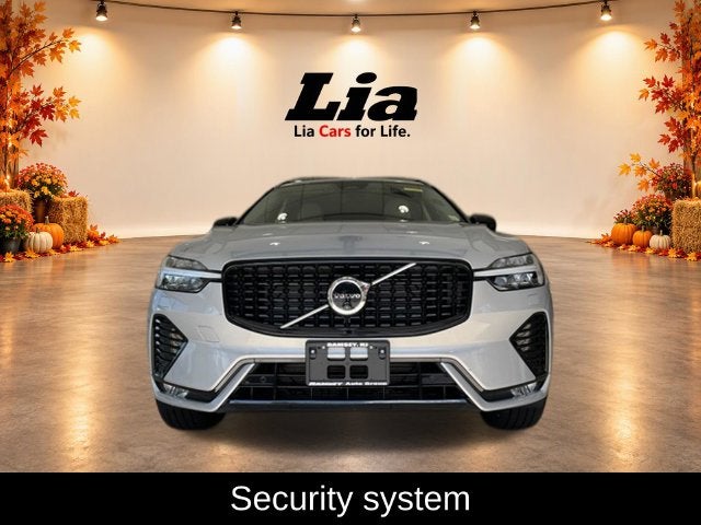 2025 Volvo XC60 B5 Plus