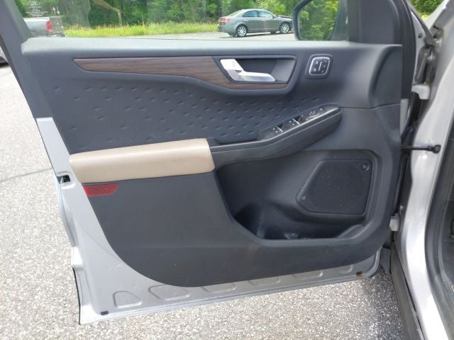2020 Ford Escape Base