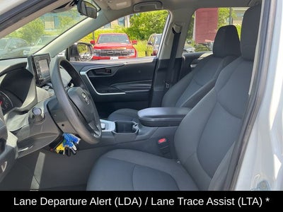 2022 Toyota RAV4 LE