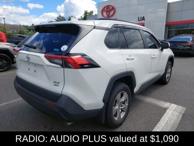 2022 Toyota RAV4 XLE