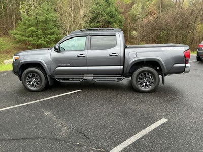 2022 Toyota Tacoma SR5 V6