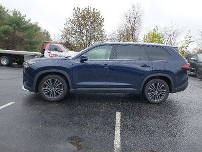 2025 Toyota Grand Highlander Hybrid MAX Platinum