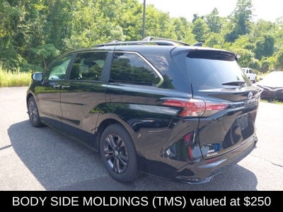 2024 Toyota Sienna XSE 7 Passenger