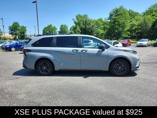 2025 Toyota Sienna XSE 7 Passenger