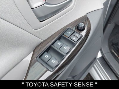 2020 Toyota Sienna XLE 7 Passenger