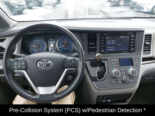 2020 Toyota Sienna XLE 7 Passenger