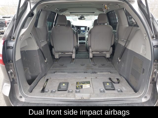 2020 Toyota Sienna XLE 7 Passenger