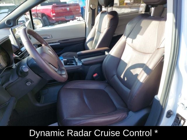 2022 Toyota Sienna Platinum 7 Passenger