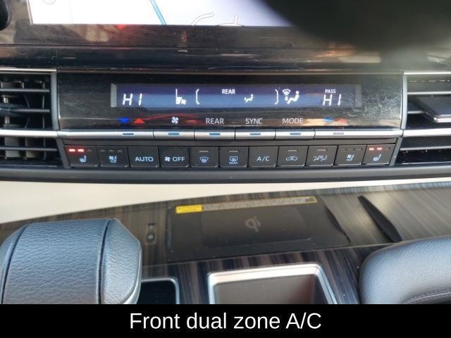 2022 Toyota Sienna Platinum 7 Passenger