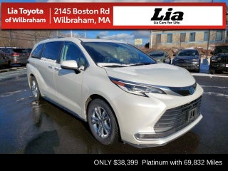 2022 Toyota Sienna Platinum 7 Passenger