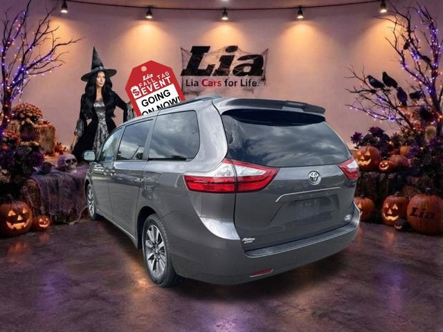 2019 Toyota Sienna LE 7 Passenger