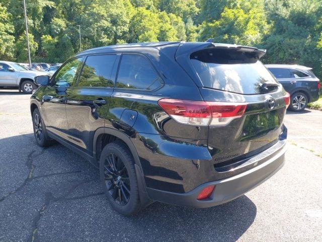 2019 Toyota Highlander SE