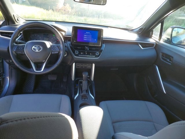 2023 Toyota Corolla Cross Hybrid SE