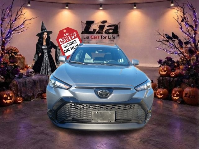 2023 Toyota Corolla Cross Hybrid SE