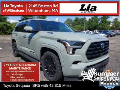 2024 Toyota Sequoia SR5
