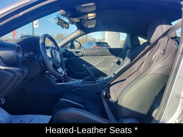 2024 Toyota GR86 Premium