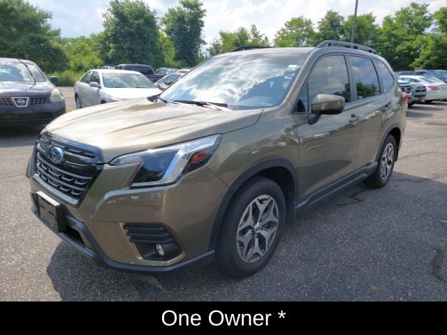 2024 Subaru Forester Premium